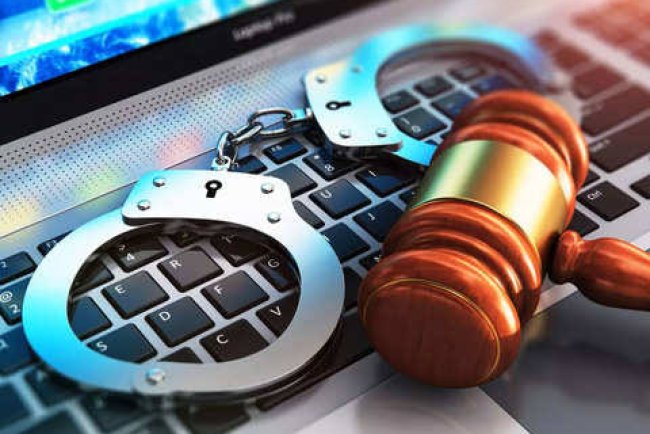 A Noida family lost ₹1.10 crore to cybercriminals as a result of the Digital Arrest fraud.