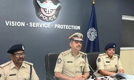 कंबोडिया-म्यांमार में फंसे 500 भारतीय युवा, 85 का रेस्क्यू... विशाखापत्तनम पुलिस का बड़ा एक्शन, 20 तस्कर गिरफ्तार
